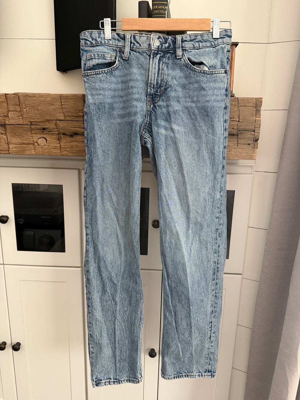 H&M &Denim Straight Leg Regular Fit Jeans Sz 6 Light Wash Mid Rise 90s